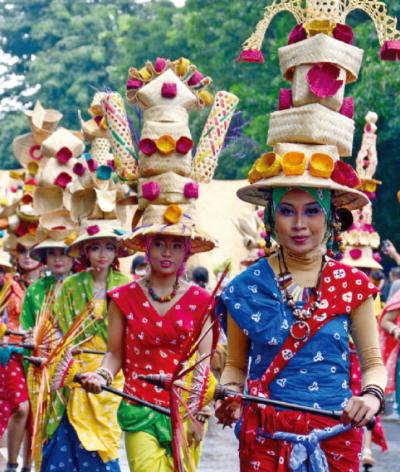 Kirab Budaya HUT Kota Surakarta ke 272