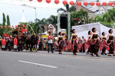 Kirab Budaya HUT Hari Ulang Tahun Kota Solo ke 273