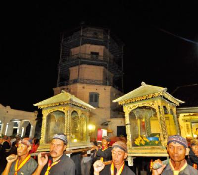 Malem Selikuran Karaton Kasunanan Surakarta - Masjid Agung