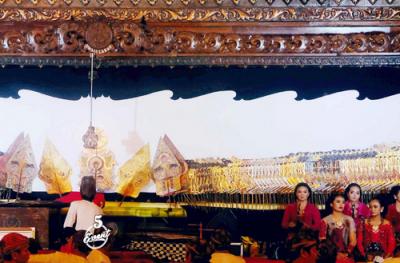 Pentas Wayang Kulit HUT Ke-274 Kota Solo