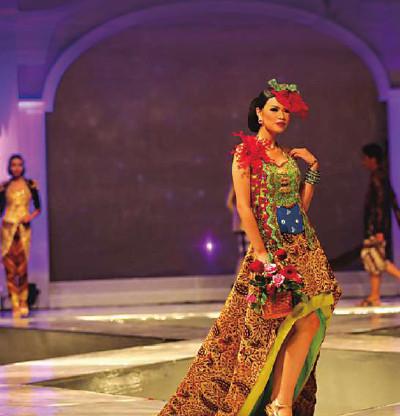Agenda: Solo Batik Fashion